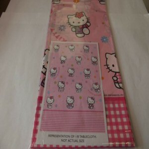 Hello Kitty tablecover