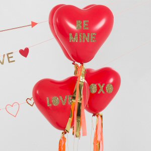 Heart Glitter Balloon Kit