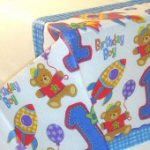 571016 Hugs & Stitches Boy Tablecover